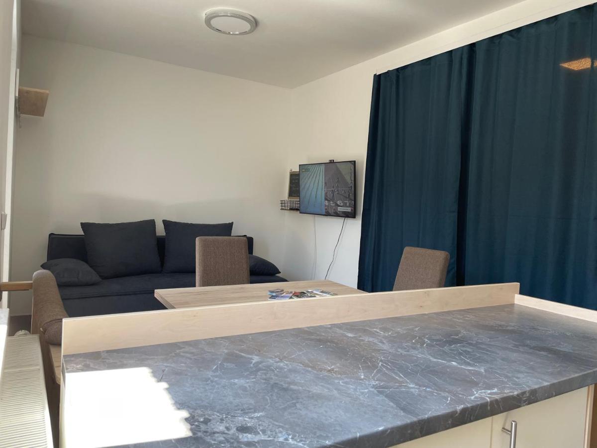 Sandy'S Home نيوسيدل آم سي المظهر الخارجي الصورة